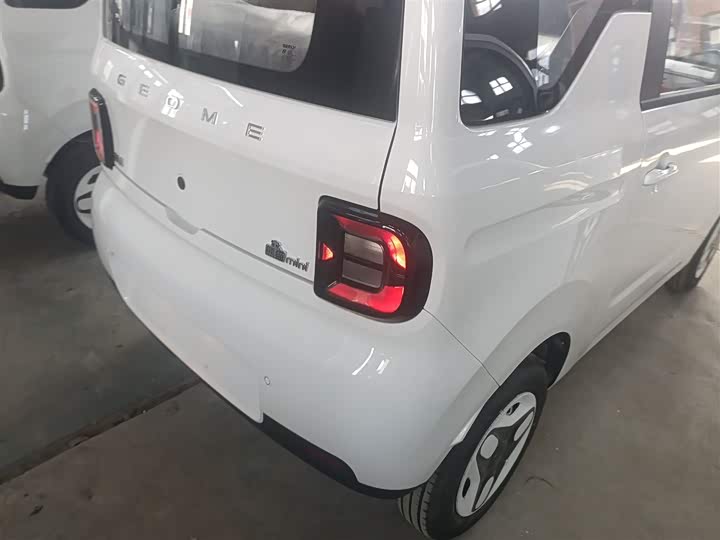 Фото 8 - Geely Galaxy Panda Mini