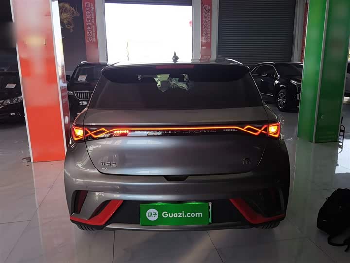 Фото 6 - BYD Dolphin