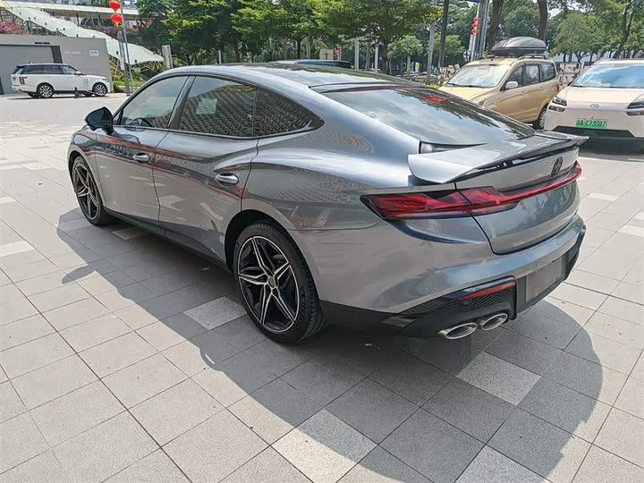 Фото 7 - MG Motor 7