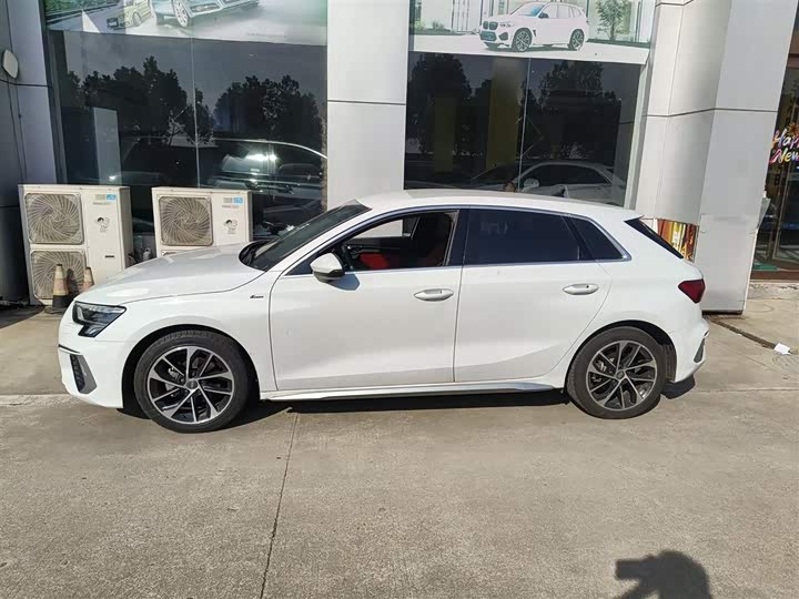 Фото 5 - Audi A3