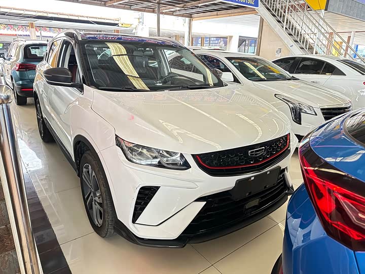 Фото 2 - Geely Coolray