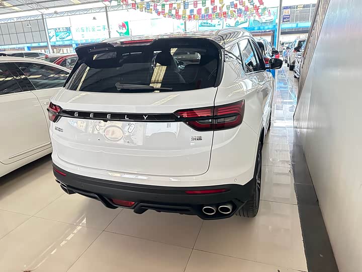 Фото 6 - Geely Coolray