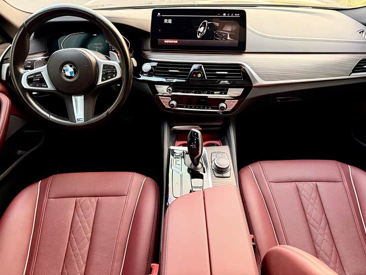 Фото 8 - BMW 5 Series