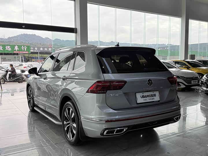 Фото 6 - Volkswagen Tiguan L Pro