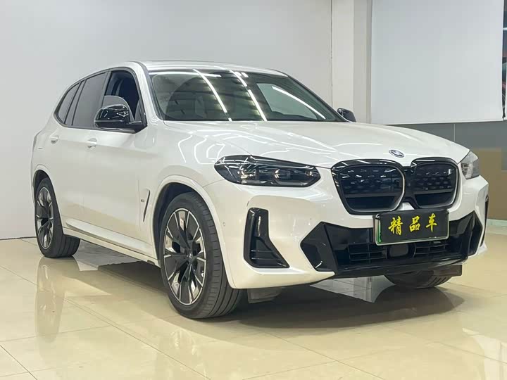Фото 3 - BMW iX3