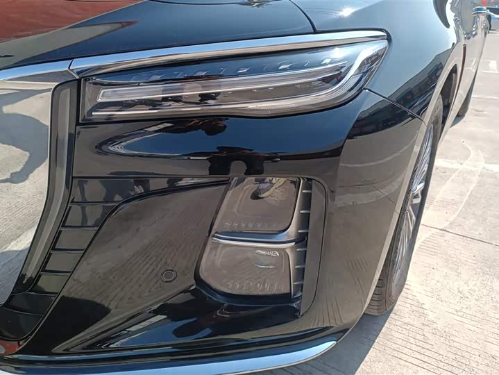 Фото 5 - Hongqi H5