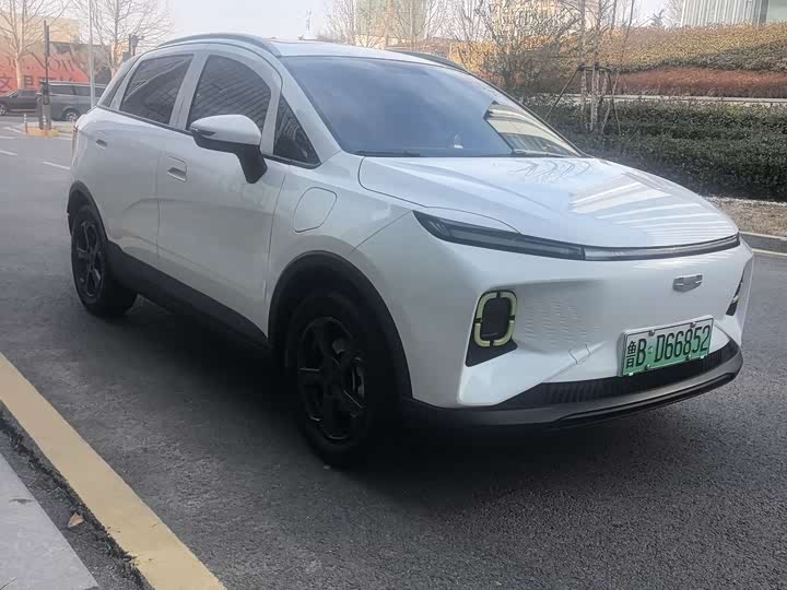 Фото 3 - Geely Geometry E Firefly