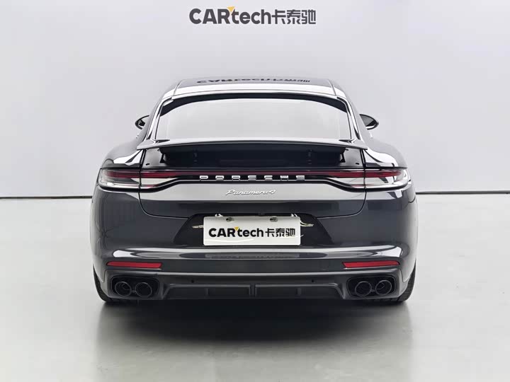 Фото 5 - Porsche Panamera