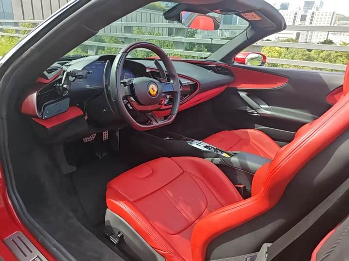 Фото 3 - Ferrari SF90