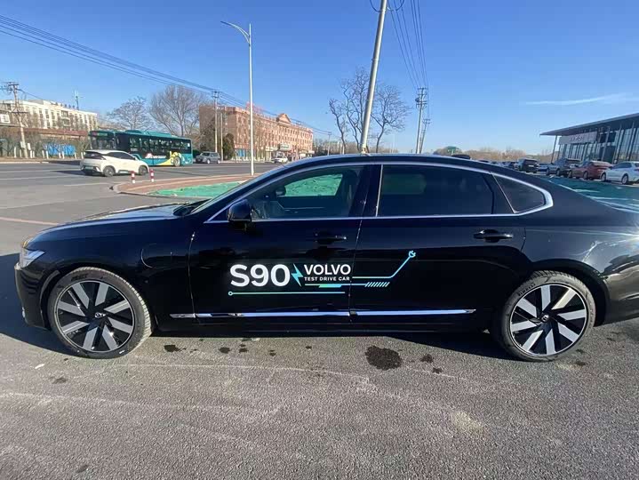 Фото 4 - Volvo S90 Hybrid