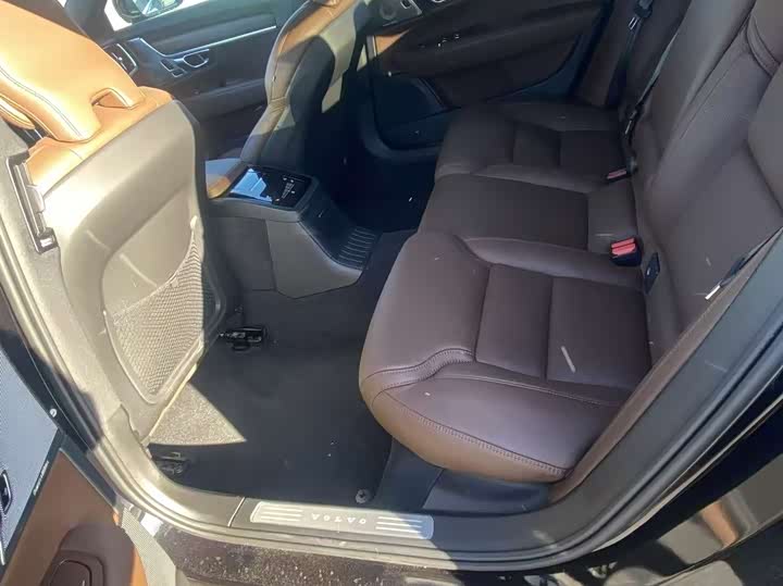 Фото 7 - Volvo S90 Hybrid