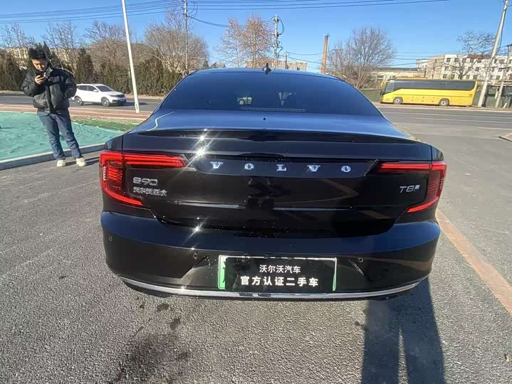 Фото 8 - Volvo S90 Hybrid