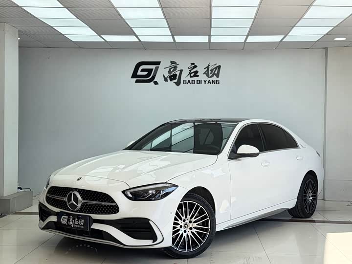 Фото 1 - Mercedes-Benz C-Class