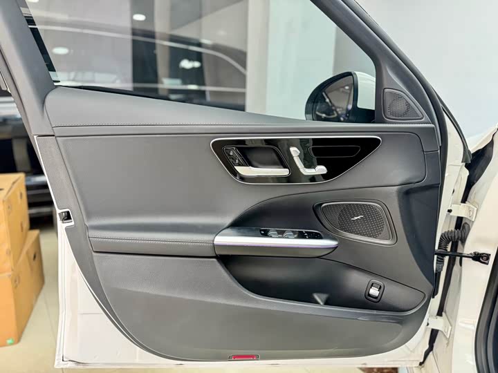 Фото 8 - Mercedes-Benz C-Class