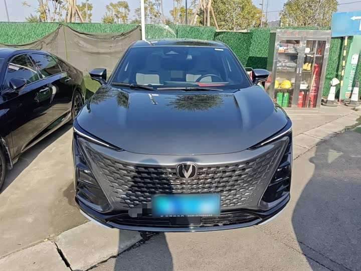 Фото 3 - Changan UNI-T