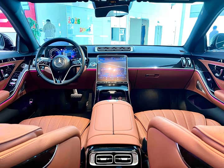 Фото 8 - Mercedes-Benz S-Class