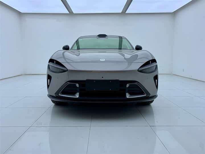 Фото 2 - Xiaomi YU7