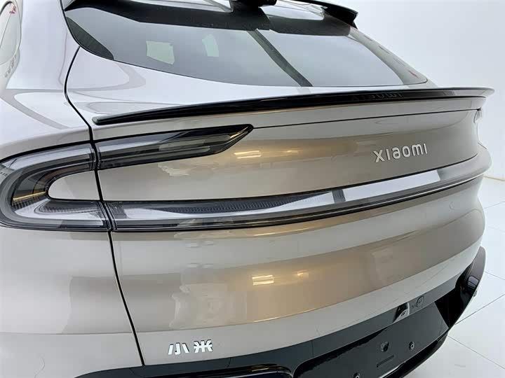 Фото 8 - Xiaomi YU7