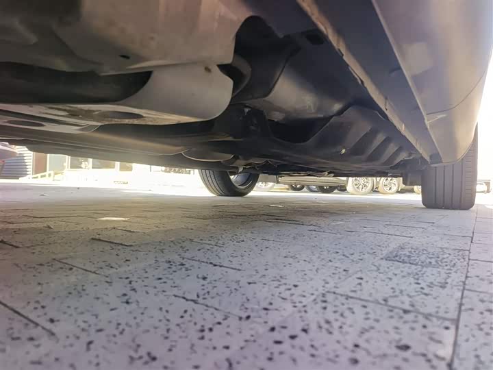 Фото 4 - Lincoln Nautilus