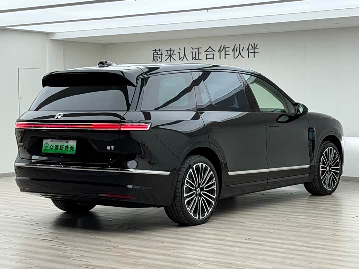 Фото 5 - Nio ES8