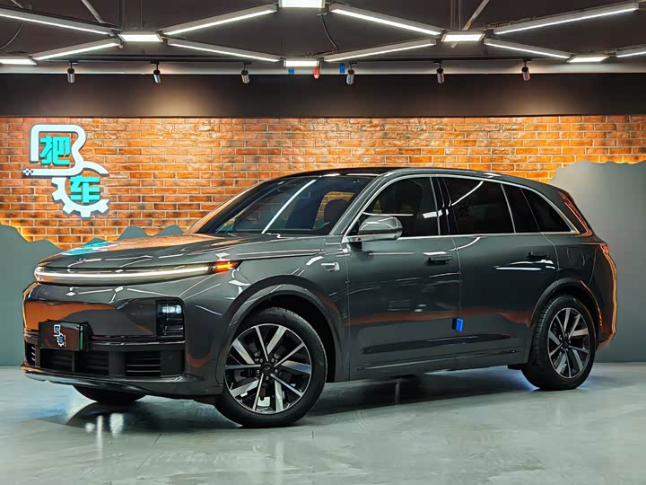 Фото 1 - LiXiang L7