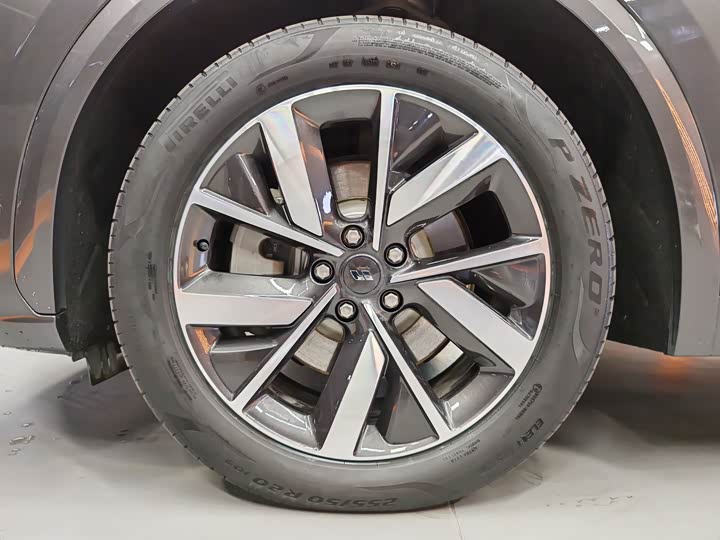 Фото 6 - LiXiang L7