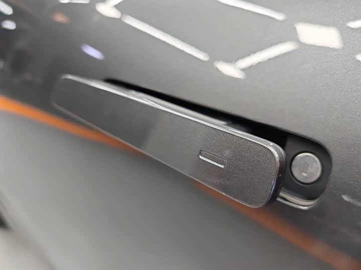 Фото 9 - LiXiang L7