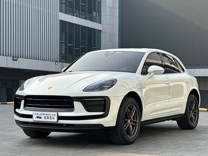 Фото 1 - Porsche Macan