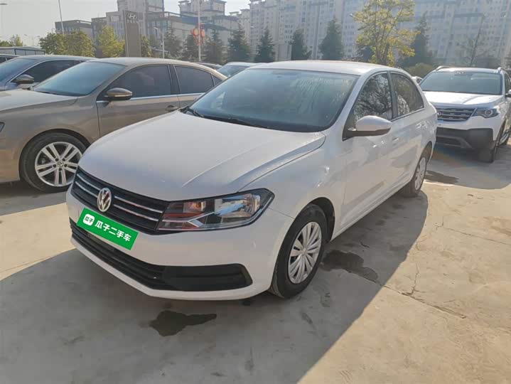 Фото 1 - Volkswagen Santana