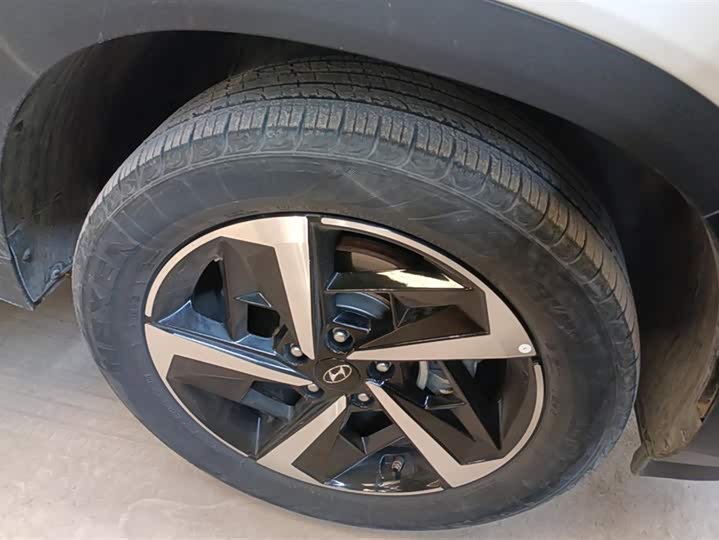 Фото 6 - Hyundai ix35 (Mufasa)