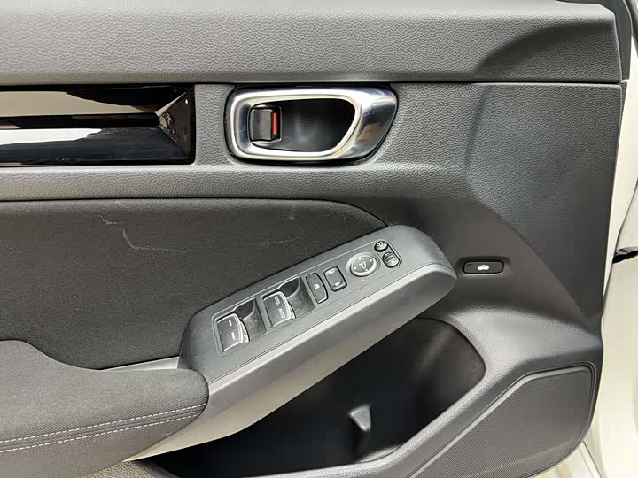 Фото 7 - Honda Civic