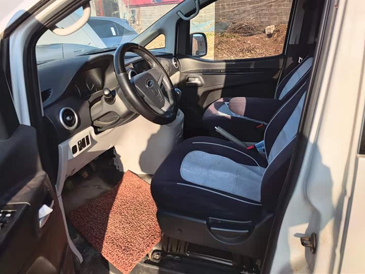 Фото 9 - JAC Refine M3