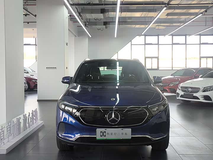 Фото 2 - Mercedes-Benz EQA