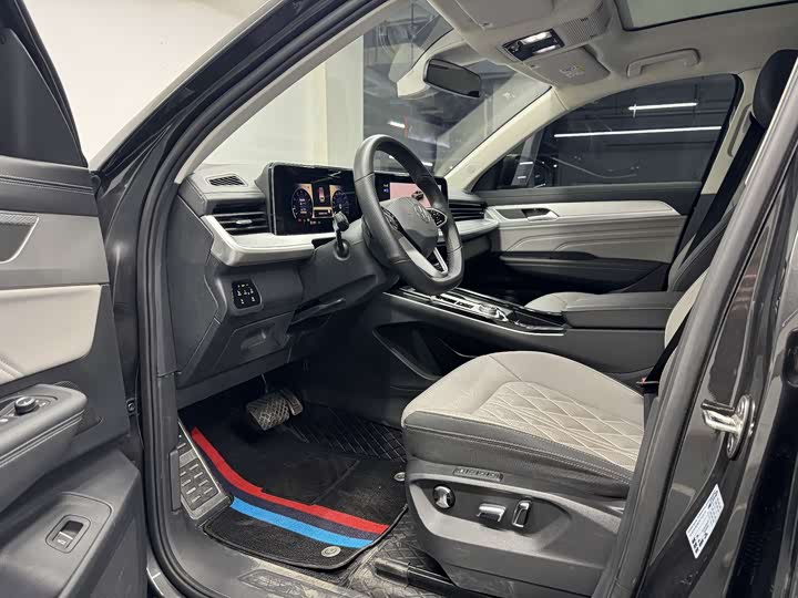 Фото 6 - Volkswagen Tavendor