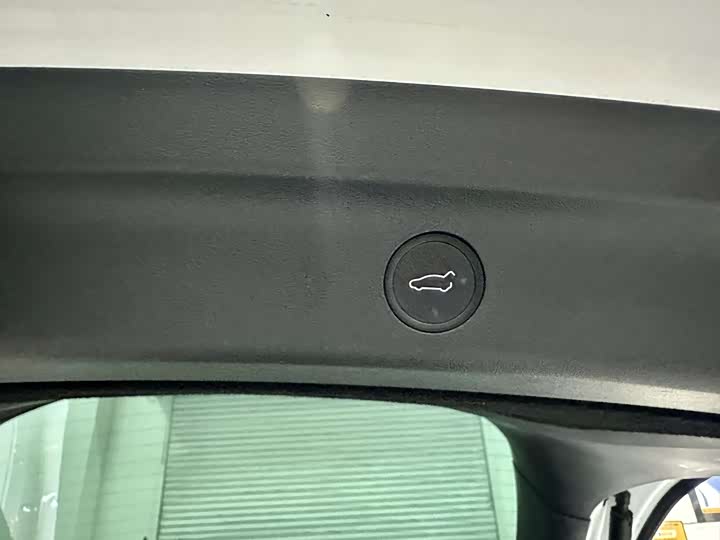 Фото 5 - Tesla Model Y