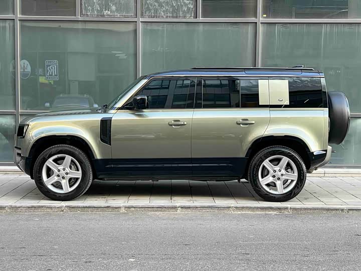 Фото 3 - Land Rover Defender