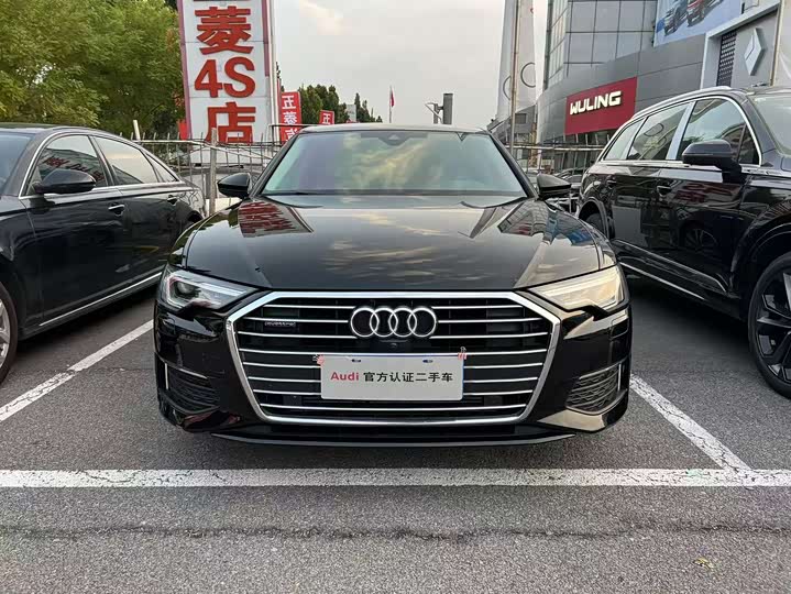 Фото 2 - Audi A6L