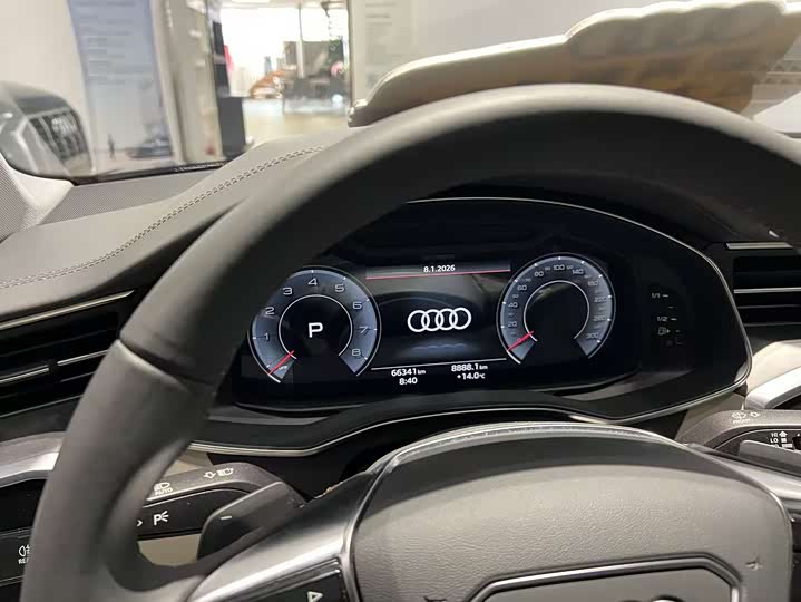 Фото 7 - Audi A6L