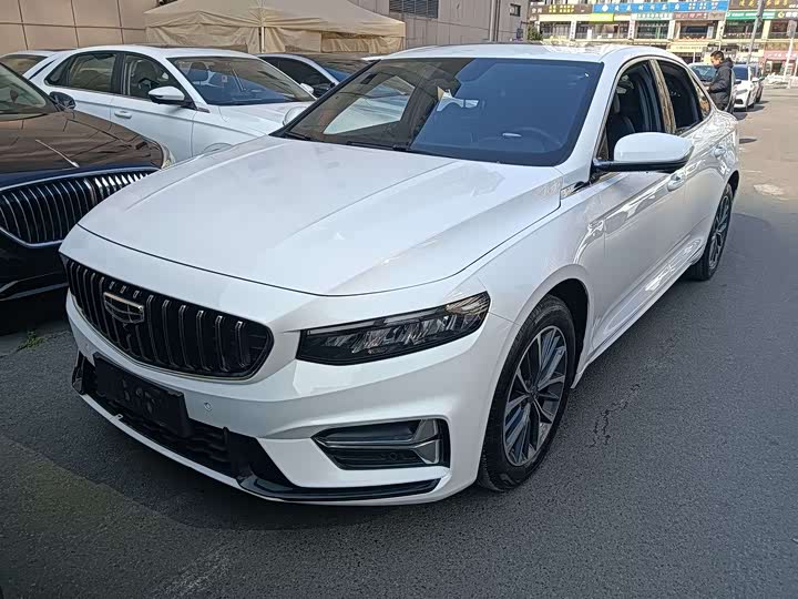 Фото 1 - Geely Preface