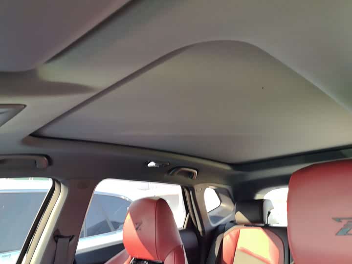 Фото 9 - Changan Oshan Z6