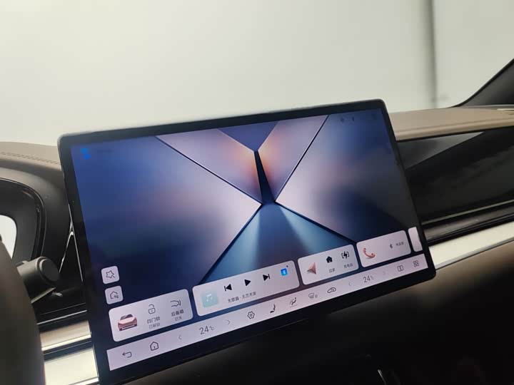 Фото 8 - BYD Han