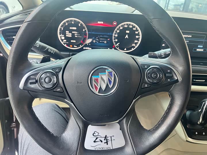 Фото 6 - Buick GL8 ES