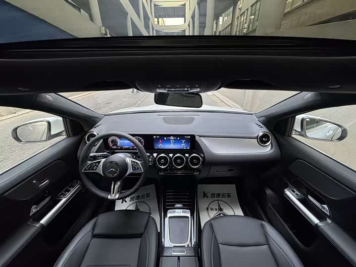 Фото 8 - Mercedes-Benz GLA-Class