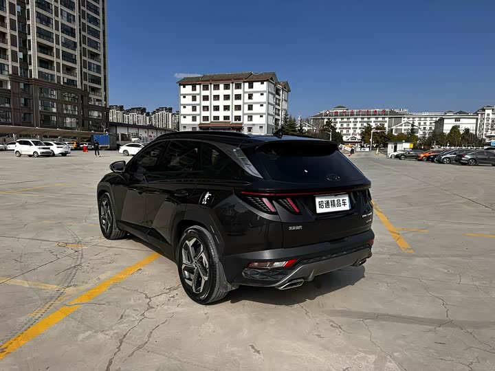 Фото 7 - Hyundai Tucson L