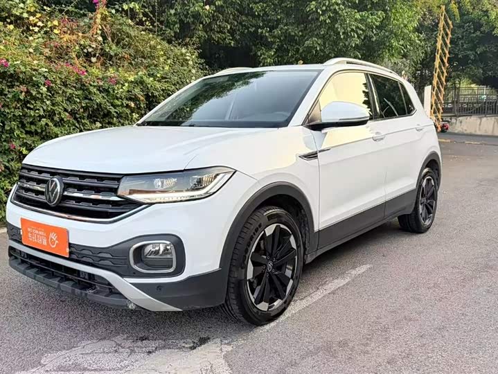 Фото 1 - Volkswagen Tacqua