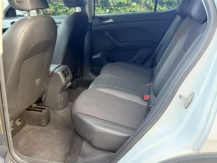 Фото 5 - Volkswagen Tacqua