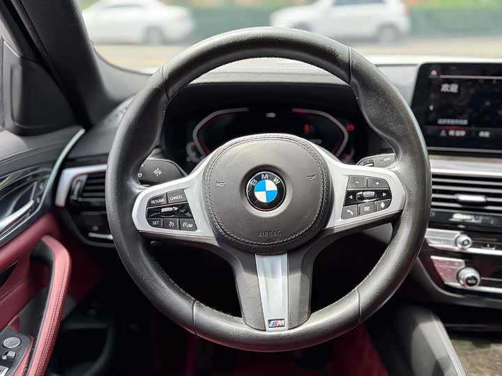 Фото 7 - BMW 5 Series