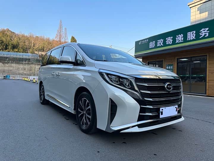 Фото 3 - GAC Trumpchi M8