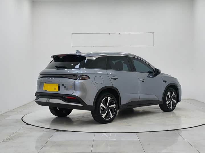 Фото 4 - BYD Sea Lion 05 DM-i Hybrid