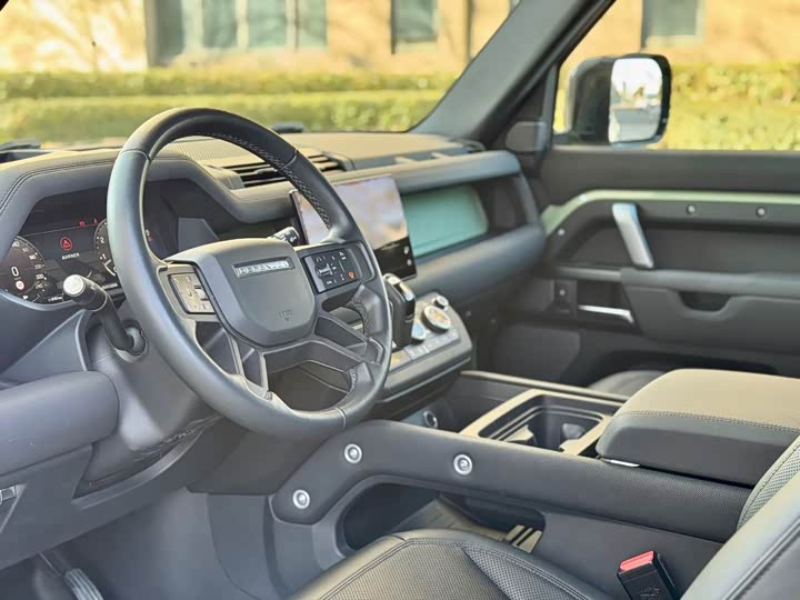 Фото 5 - Land Rover Defender